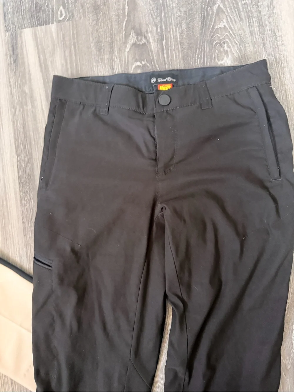Women’s size 2 Black T-Max Heat Fleece pants - Picture 4 of 6